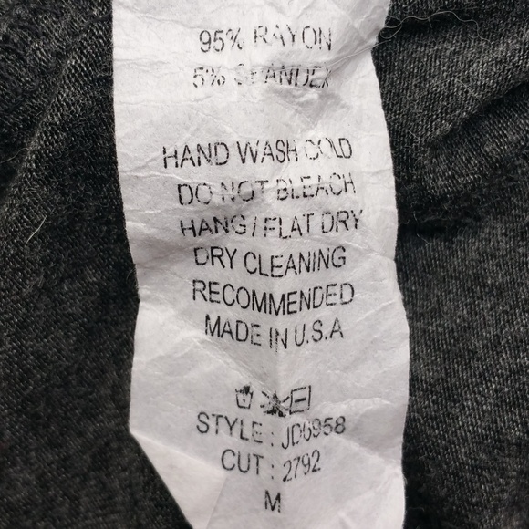 Short Sleeve Skater Dress - Picture 7 of 8